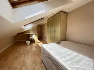 Photo 13- click for photo gallery